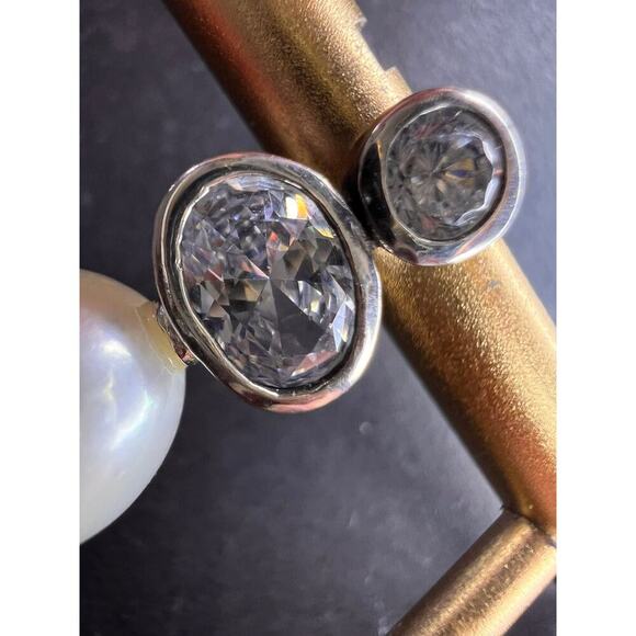 Cultured pearl and CZ sterling silver drop earrings - Picture 13 of 14